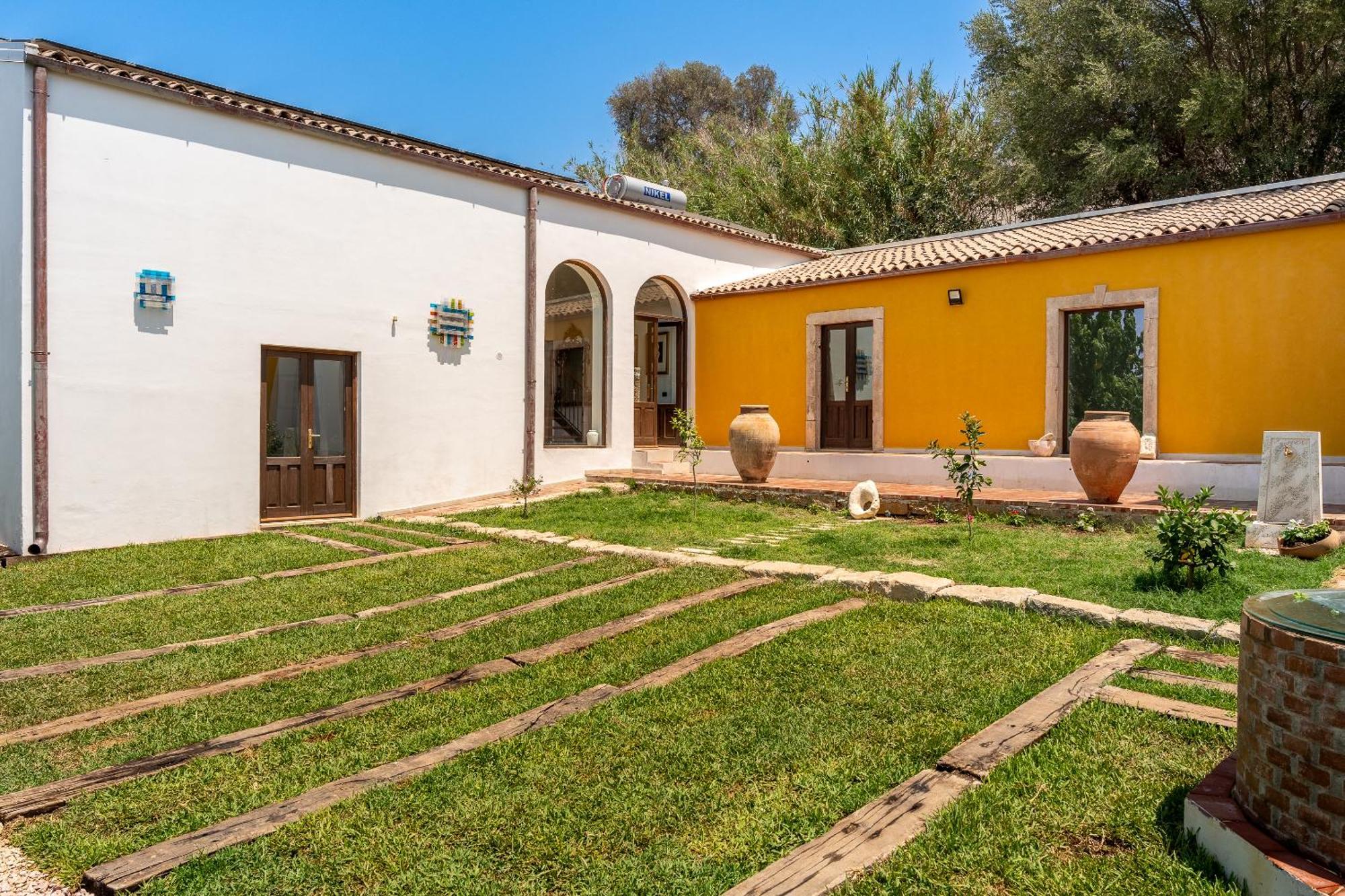 Sogno Di Giove Con Piscina By Wonderful Italy Apartment Syracuse Exterior photo